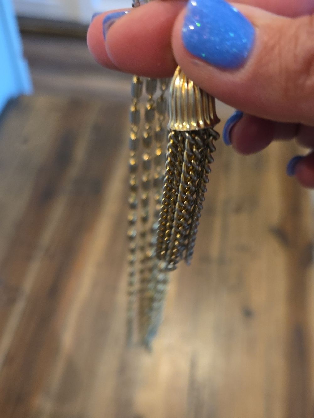Sophisticated Statement Necklace - Picture 4 of 4
